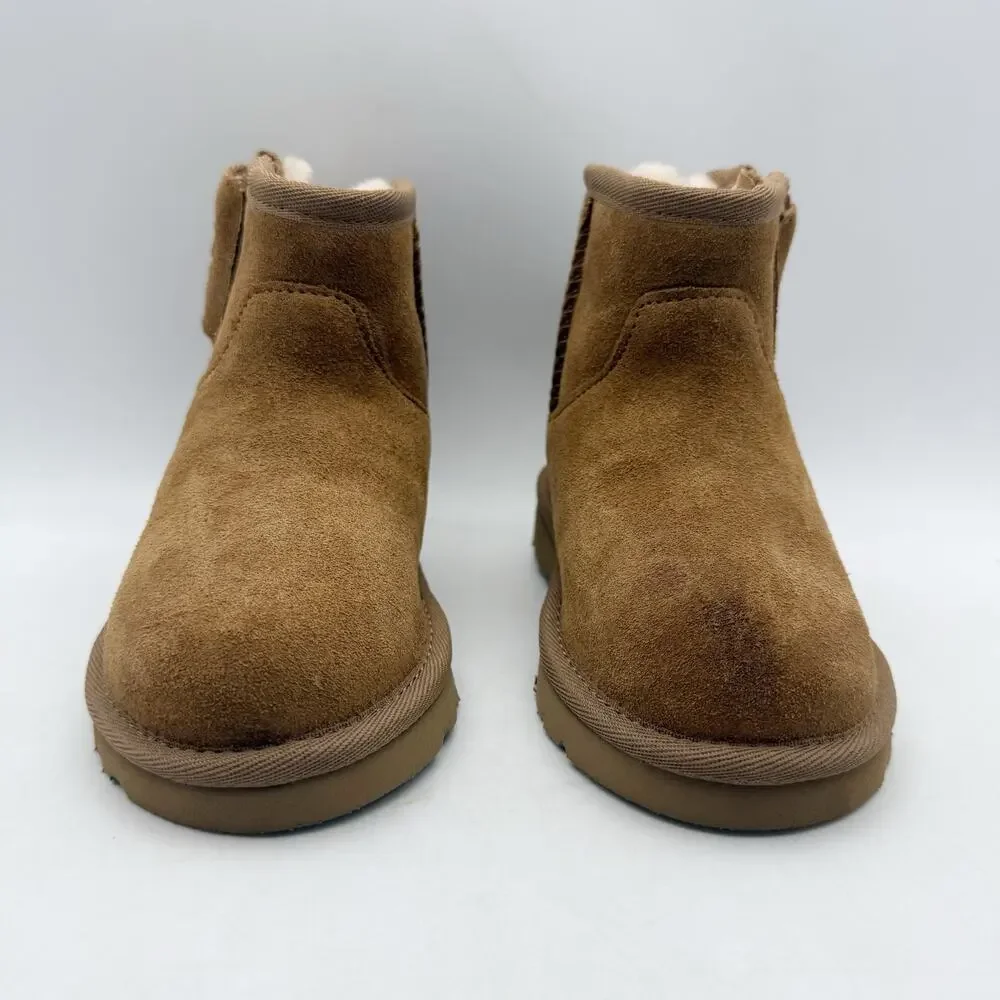UGG Little Kids Adri Classic Mini Boots Size 8 EU 25 Brown Chestnut Suede NIB